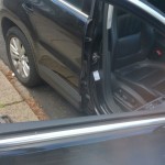 volkswagen tiguan door glass before replacement 1
